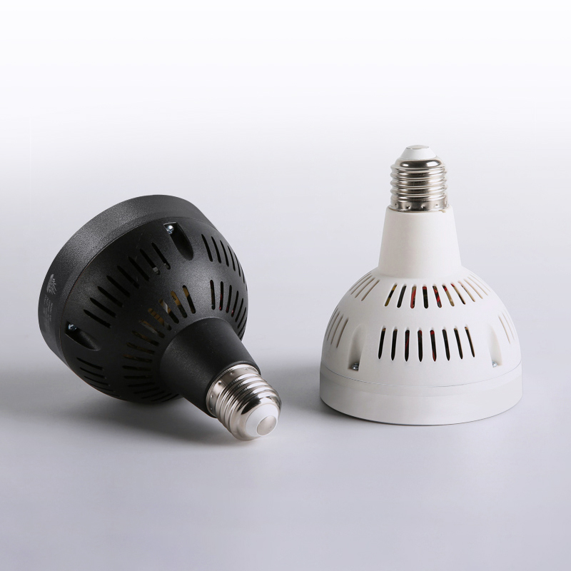 Y30SE フルスペクトル アルミニウム製 LED 水槽育成 - Aquarium Light のレビューと価格